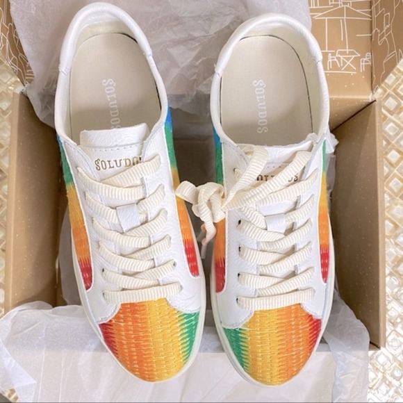 Soludos Womens Low Top Sneakers Rainbow Stripe Embroidered Organic Cotton Size 7 - Picture 4 of 16
